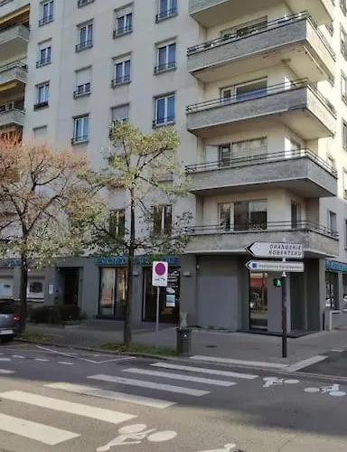 Orangerie 酒店 *